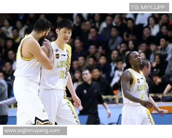 上海篮球队在灵活性排行榜中荣登第七名展现出强劲实力与潜力 上海篮球队在灵活性排行榜中荣登第七名展现出强劲实力与潜力